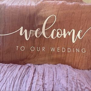 Clear “Welcome to Our Wedding” sign